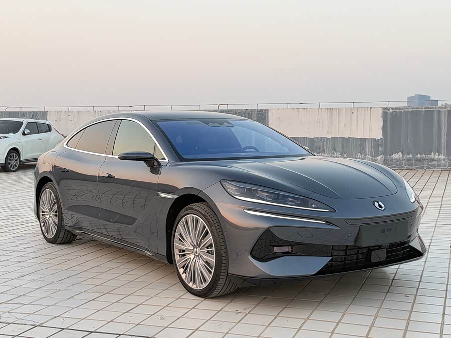 Denza Z9 2024 immagine di auto #4