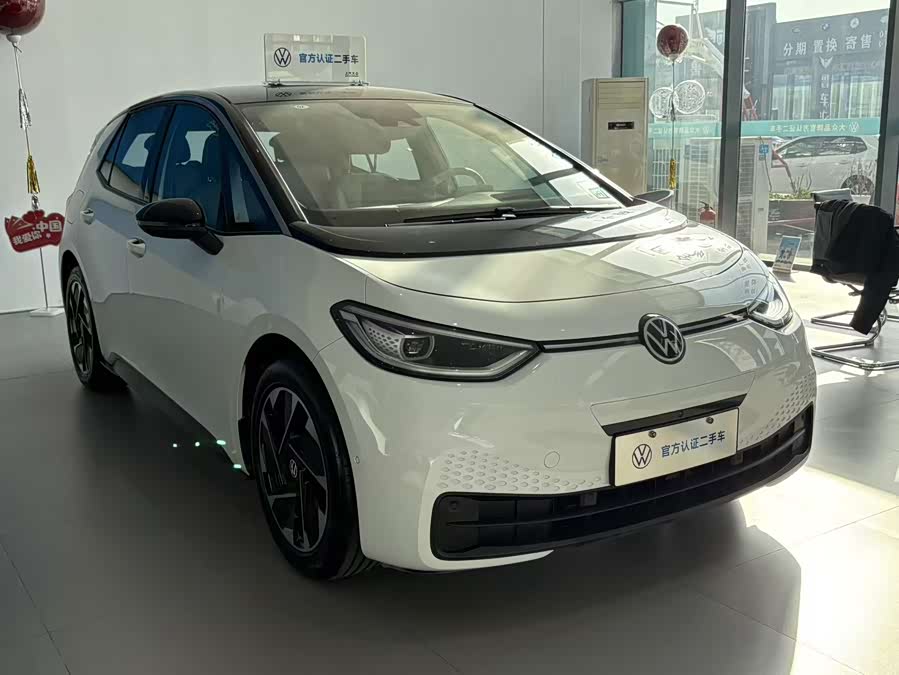 Volkswagen ID.3 2024 immagine di auto #4