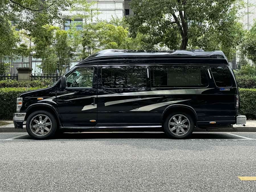 Ford E350 2015 imagen de coche #4