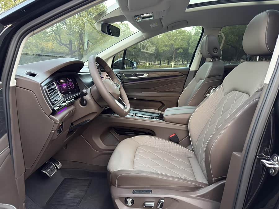 Volkswagen Viloran 2024 car image #4