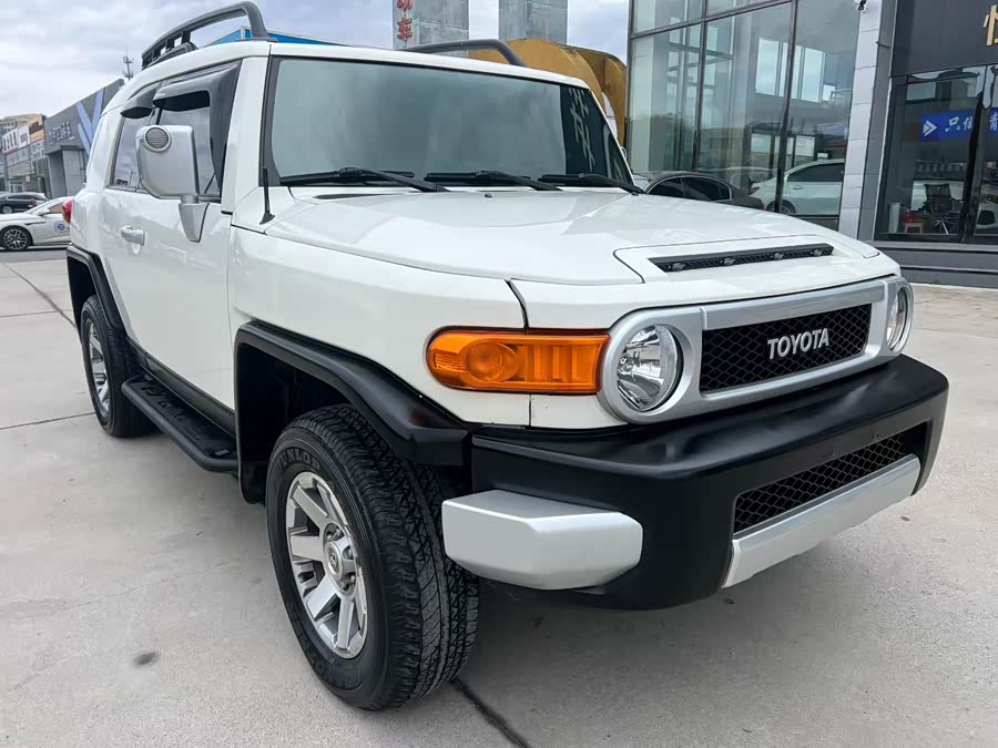 Toyota FJ Cruiser 2017 car image #4