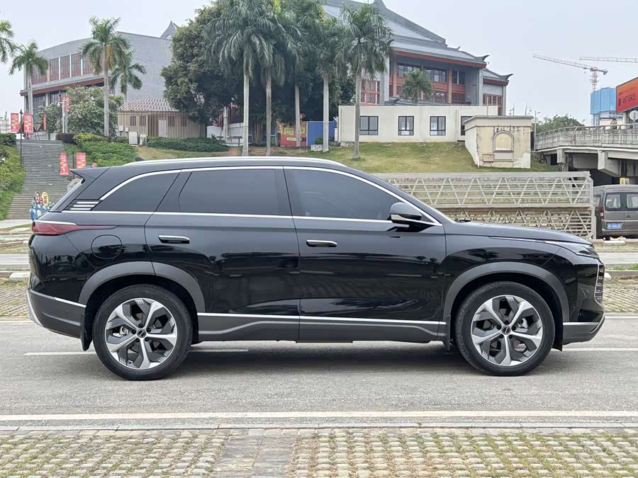 BYD Frigate 07 2023 #4 BYD Frigate 07 2023 car image #4