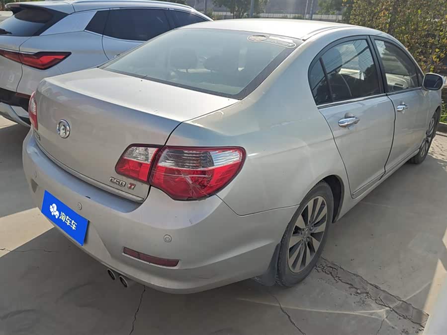 Great Wall C50 2013 imagen de coche #4