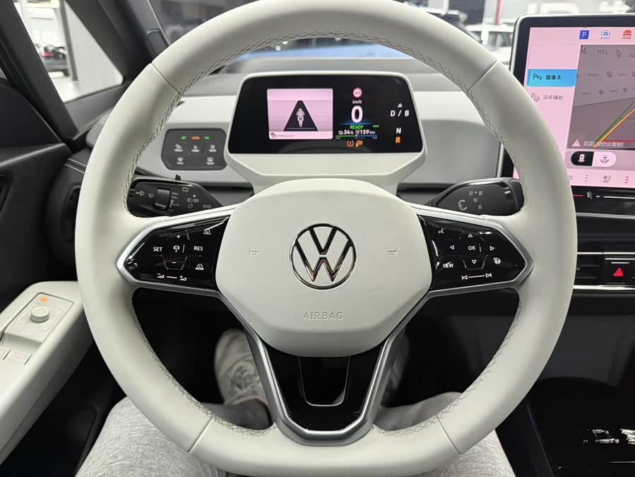 Volkswagen ID.3 2024 #4 Volkswagen ID.3 2024 car image #4