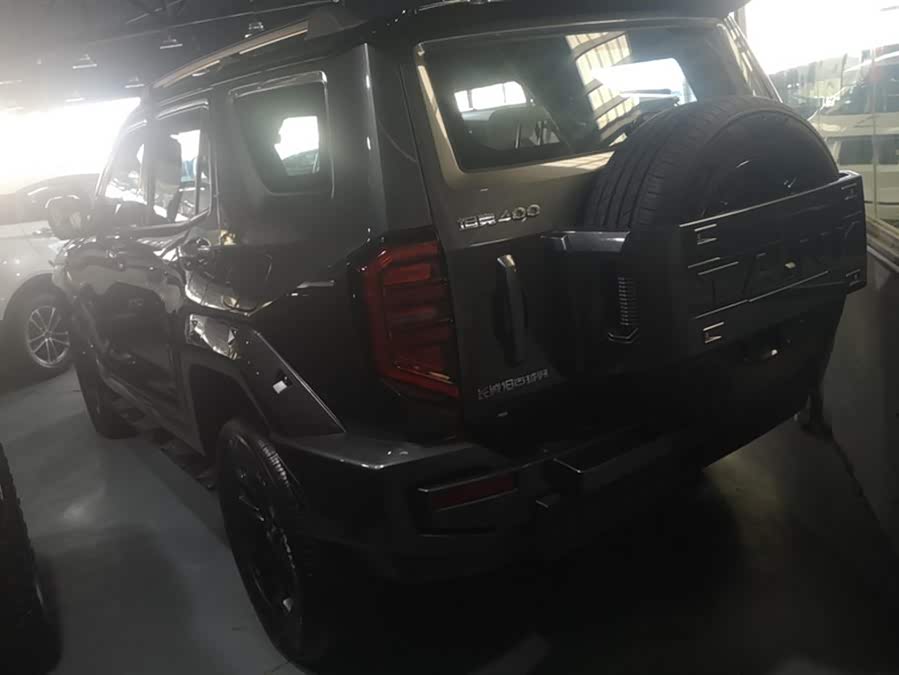 Tank 400 2025 car image #4