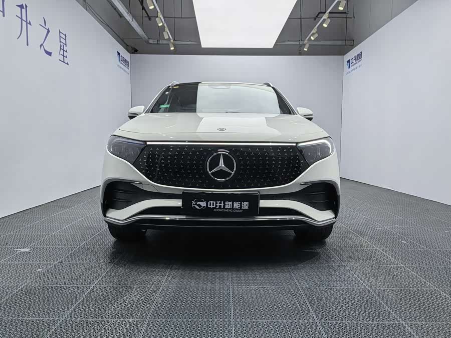 Mercedes-Benz EQA Class 2025 صورة سيارة #4