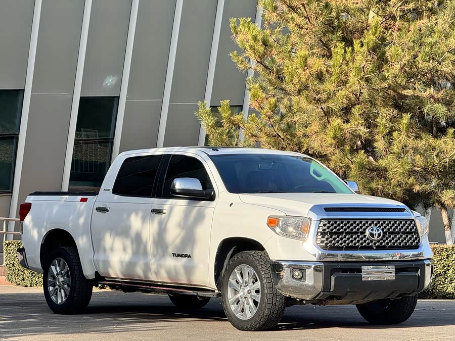 Toyota Tundra 2014 immagine di auto #4