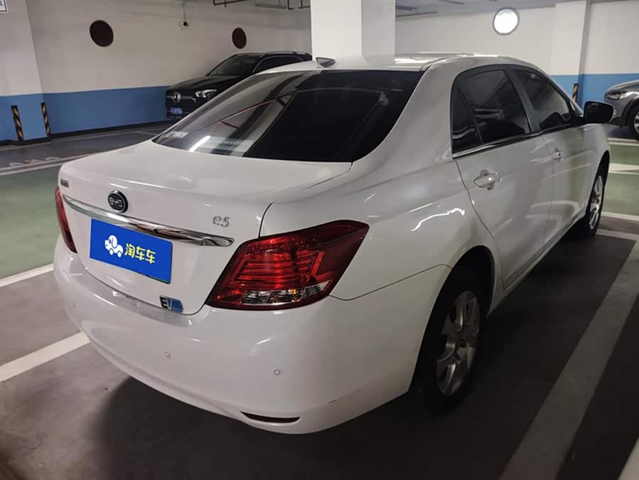 BYD e5 2016 #4 BYD e5 2016 car image #4