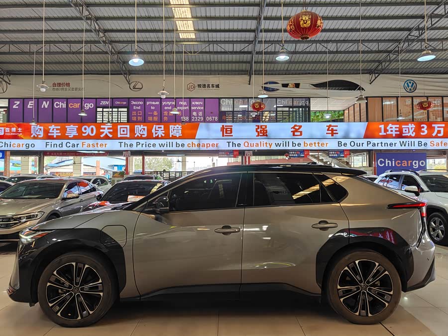 Toyota bZ4X 2022 immagine di auto #4