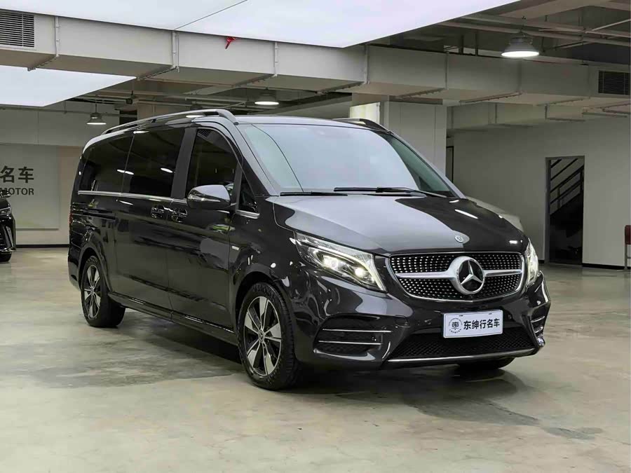 Mercedes-Benz V Class 2020 car image #4