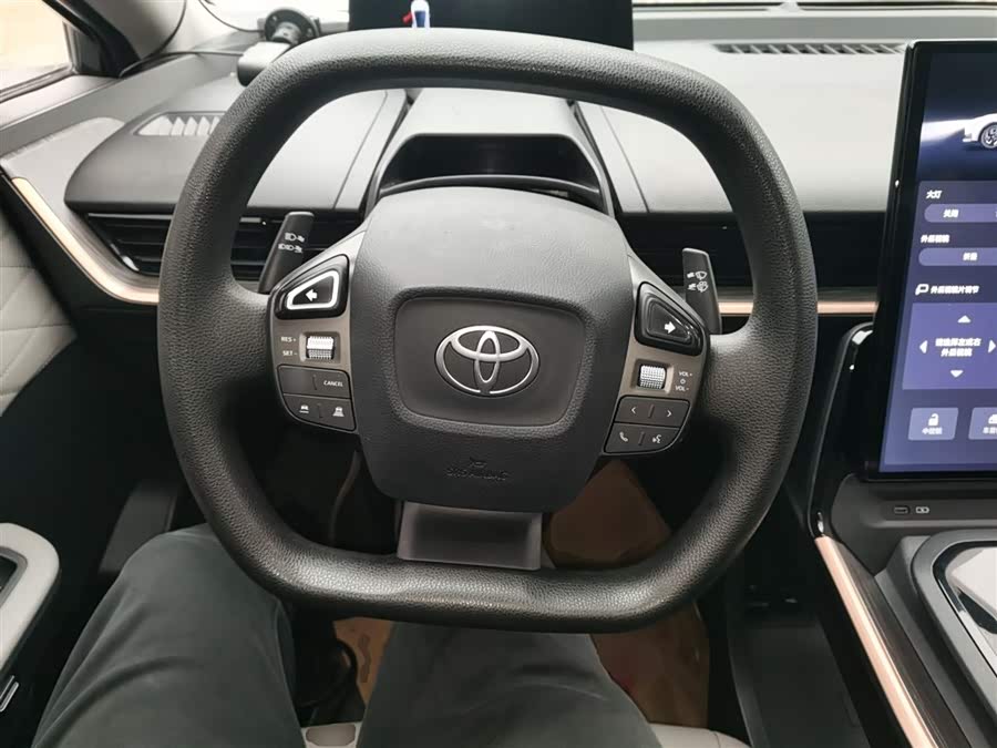 Toyota bZ3 2023 immagine di auto #4