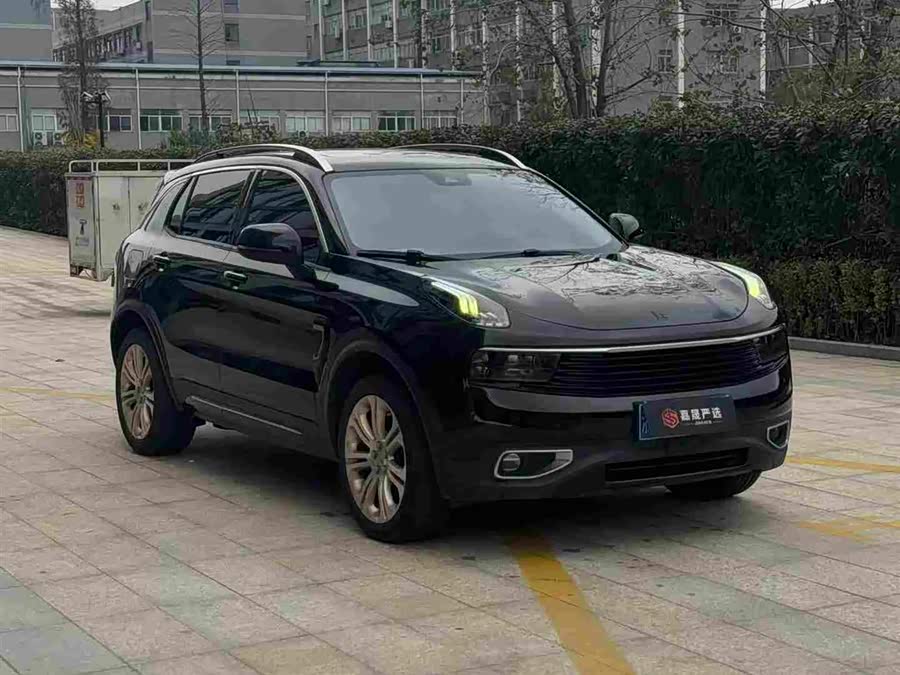 Lynk & Co 01 2018 #4 Lynk & Co 01 2018 image de voiture #4