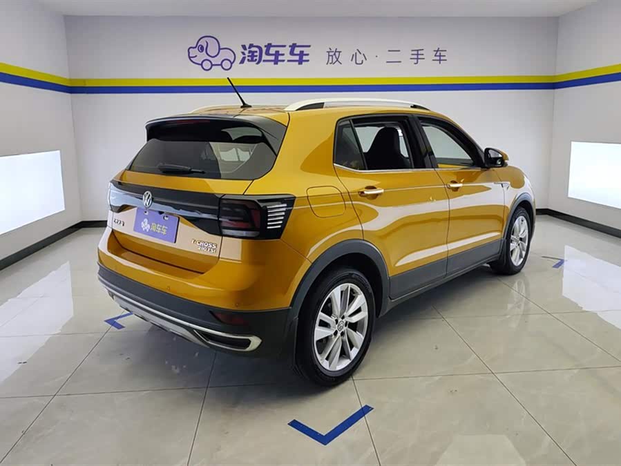 Volkswagen T-Cross 2019 car image #4