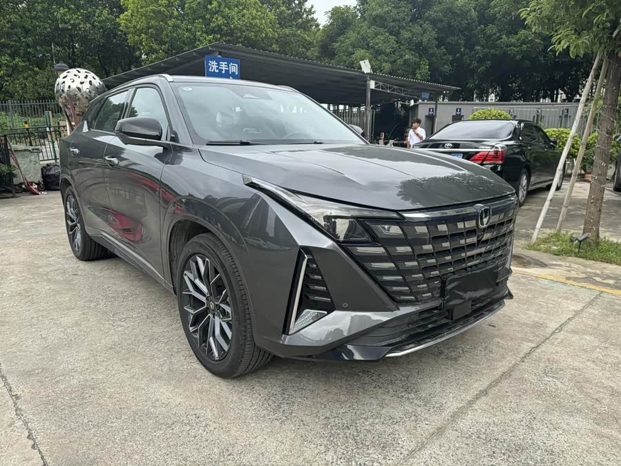 Changan UNI-Z 2025 #4 Changan UNI-Z 2025 car image #4