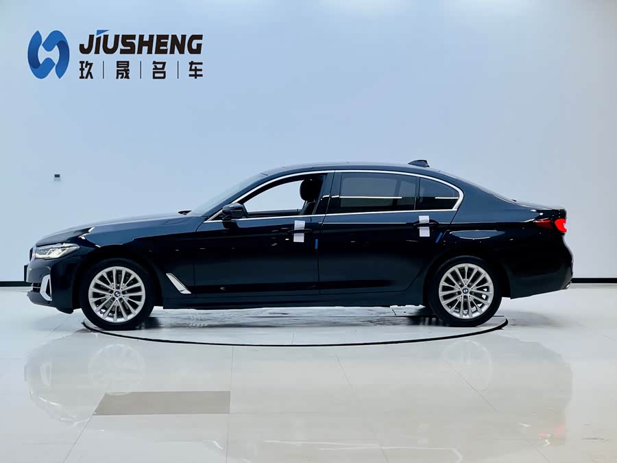 BMW 5 Series 2022 car image #4