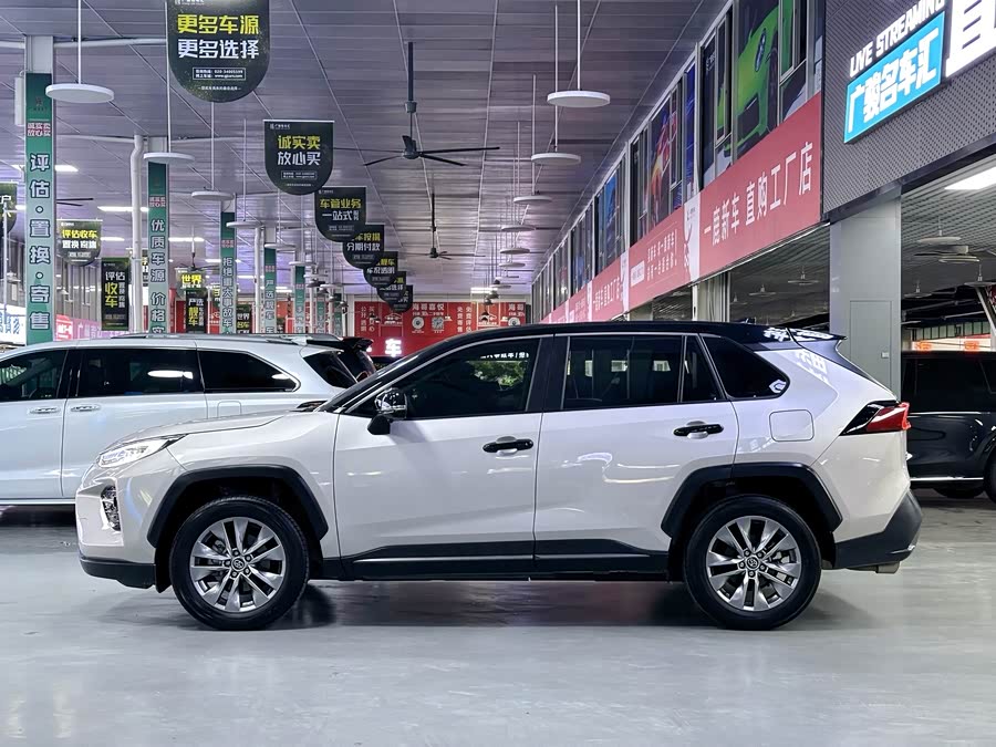Kia Wildlander 2024 car image #4