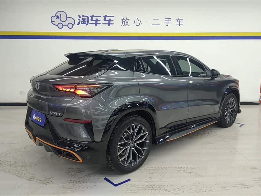 Changan UNI-T 2022 immagine di auto #4