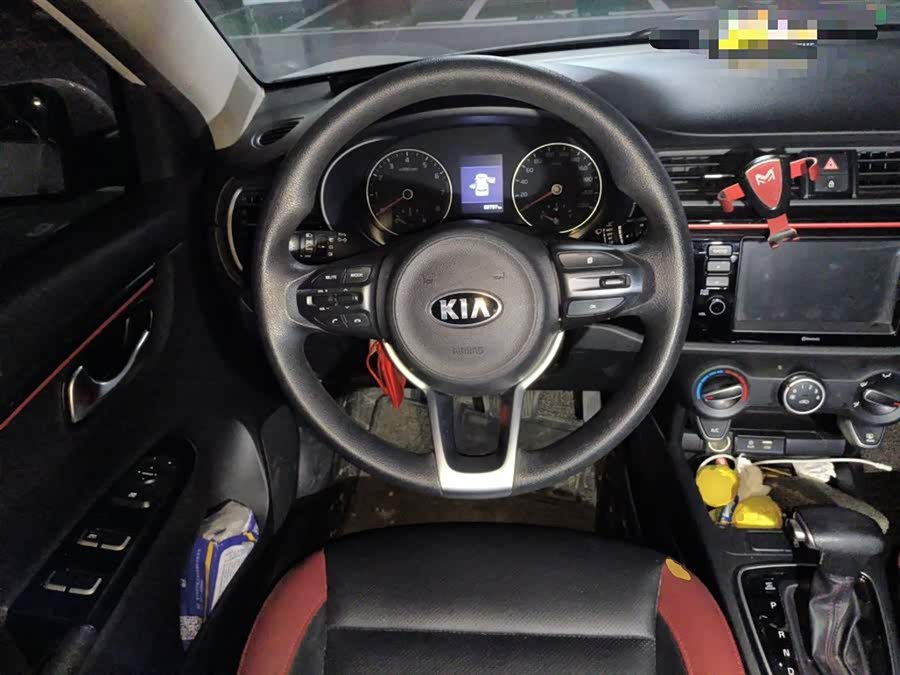 Kia Rio Cross 2018 car image #4