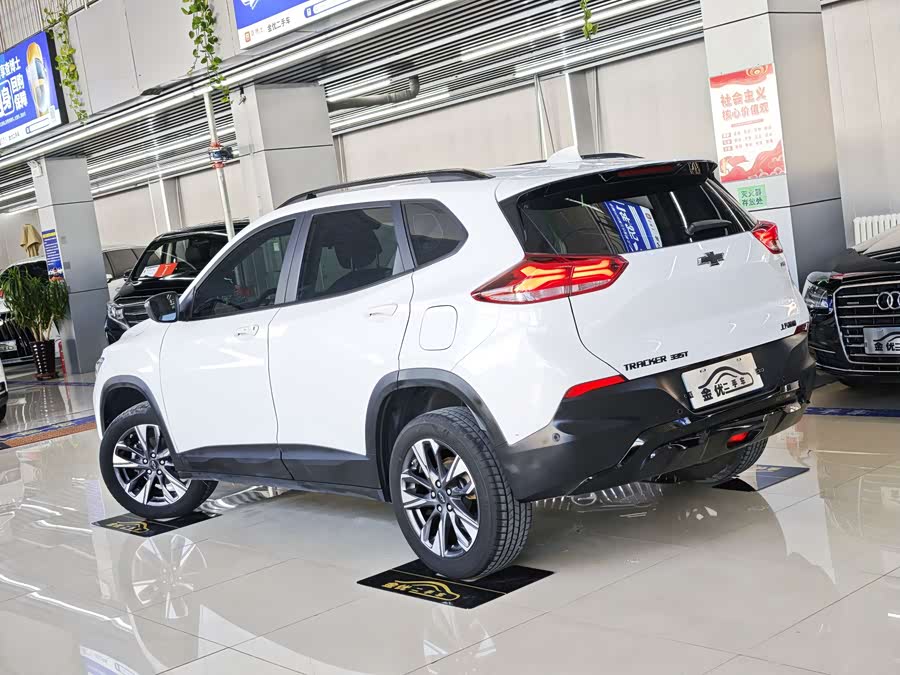 Chevrolet Tracker 2022 #4 Chevrolet Tracker 2022 car image #4