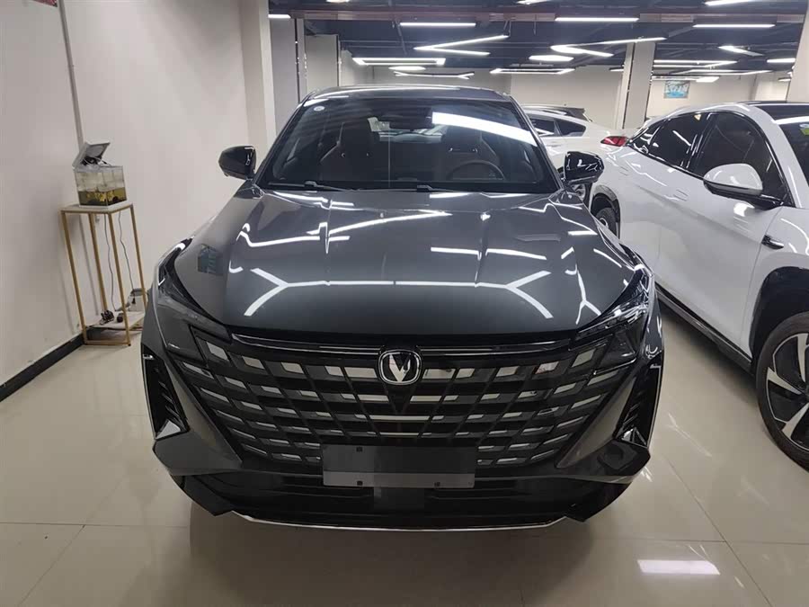 Changan UNI-Z 2025 car image #4