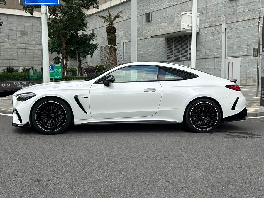 Mercedes-Benz CLE AMG 2025 #4 Mercedes-Benz CLE AMG 2025 car image #4