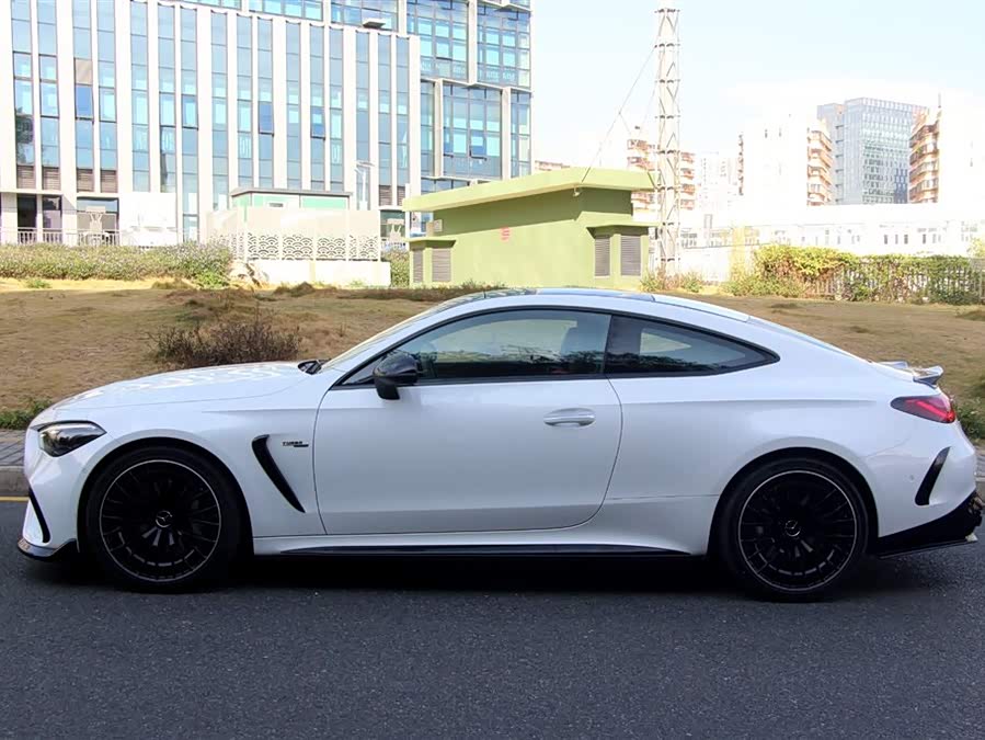 Mercedes-Benz CLE AMG 2025 immagine di auto #4