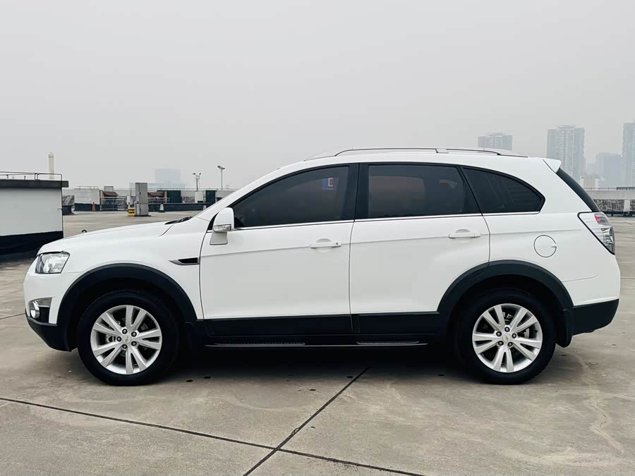 Chevrolet Captiva 2015 immagine di auto #4