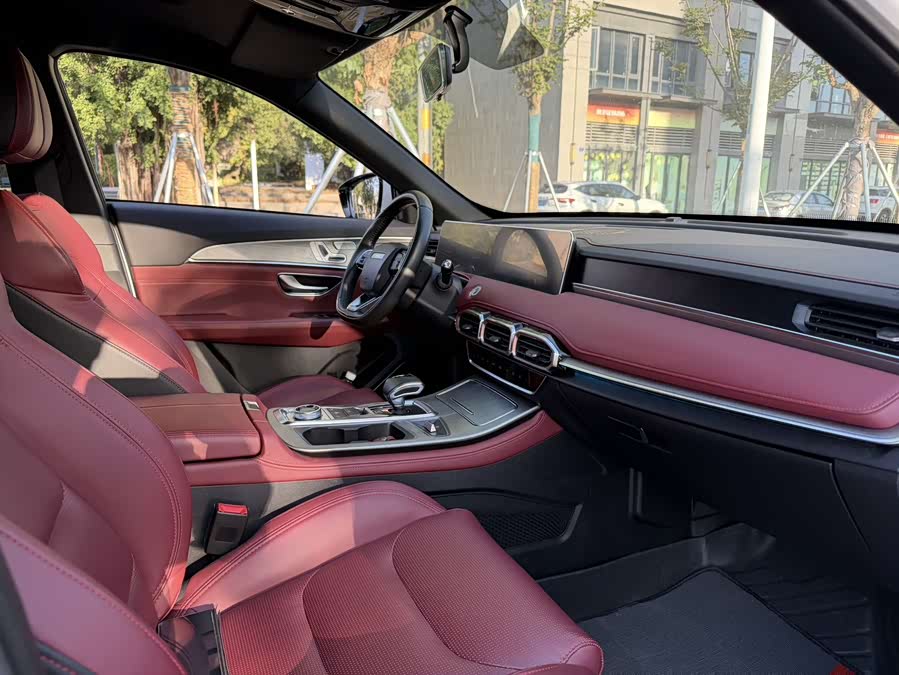 Jetour X70 PLUS 2022 car image #4