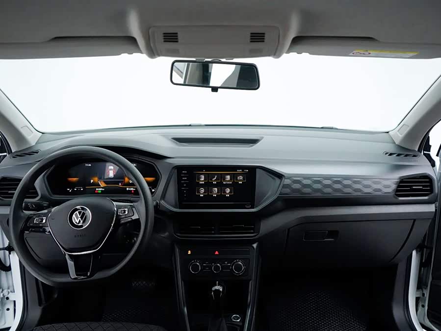 Volkswagen T-Cross 2023 car image #4
