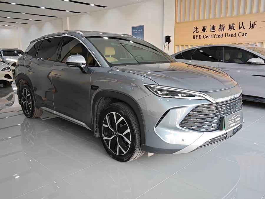 BYD SongL DM-i 2025 car image #4
