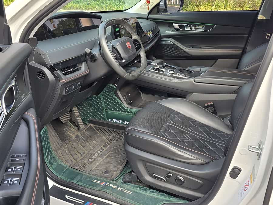 Changan UNI-K iDD 2022 car image #4