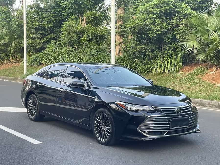 Toyota Avalon 2020 car image #4