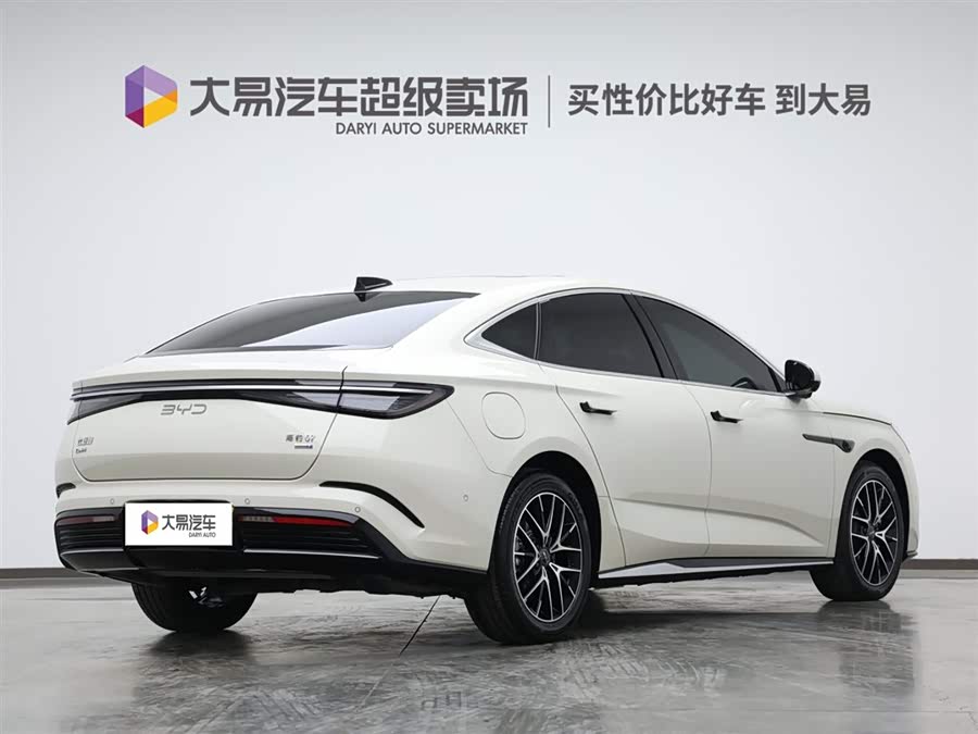 BYD Seal 07 DM-i 2025 imagen de coche #4