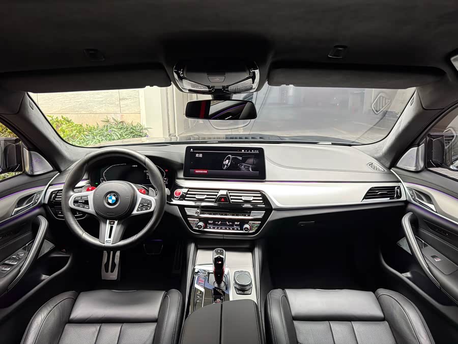 BMW M5 2023 car image #4