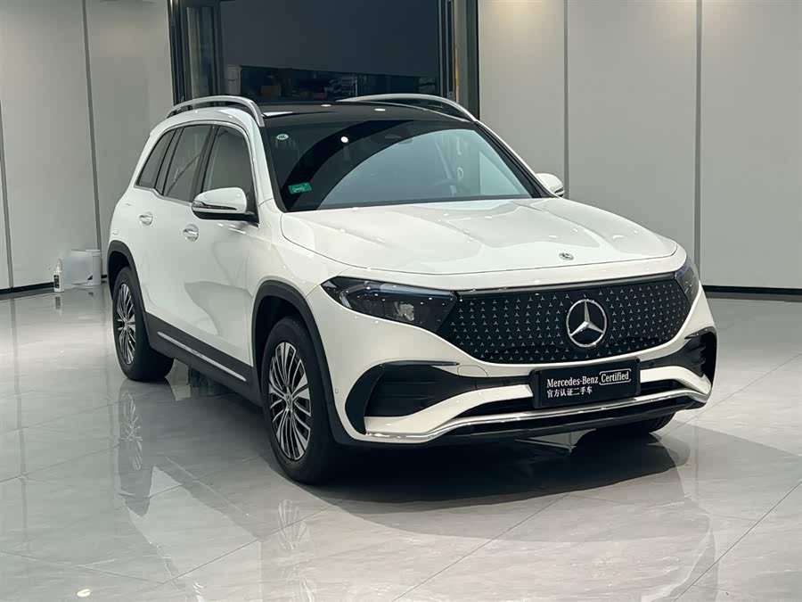 Mercedes-Benz EQB Class 2025 car image #4