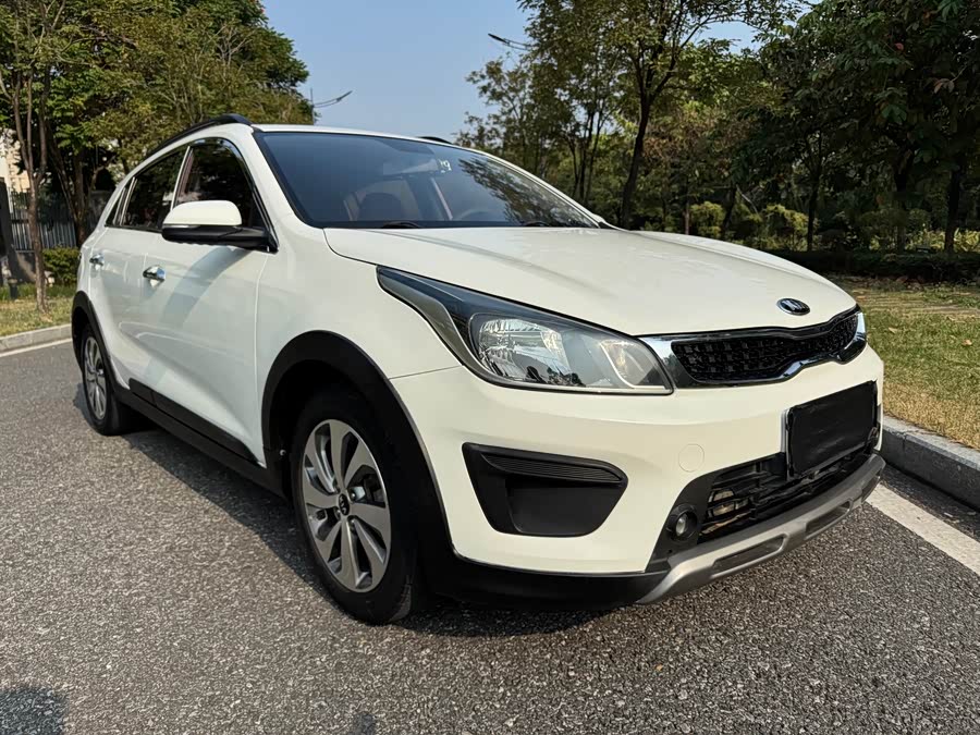Kia Rio Cross 2017 صورة سيارة #4