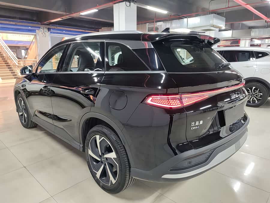 BYD Sea Lion 05 DM-i 2025 car image #4