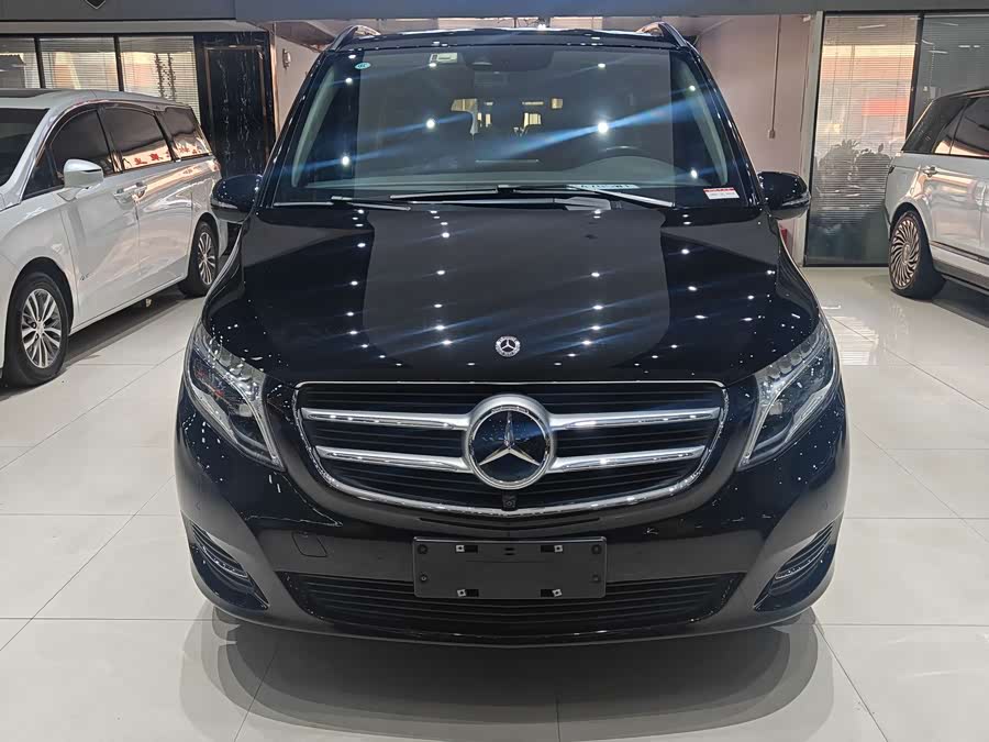 Mercedes-Benz V Class 2020 car image #4