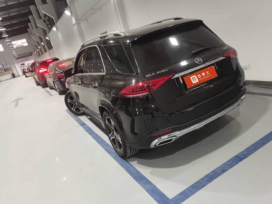 Mercedes-Benz GLE Class New Energy 2021 car image #4