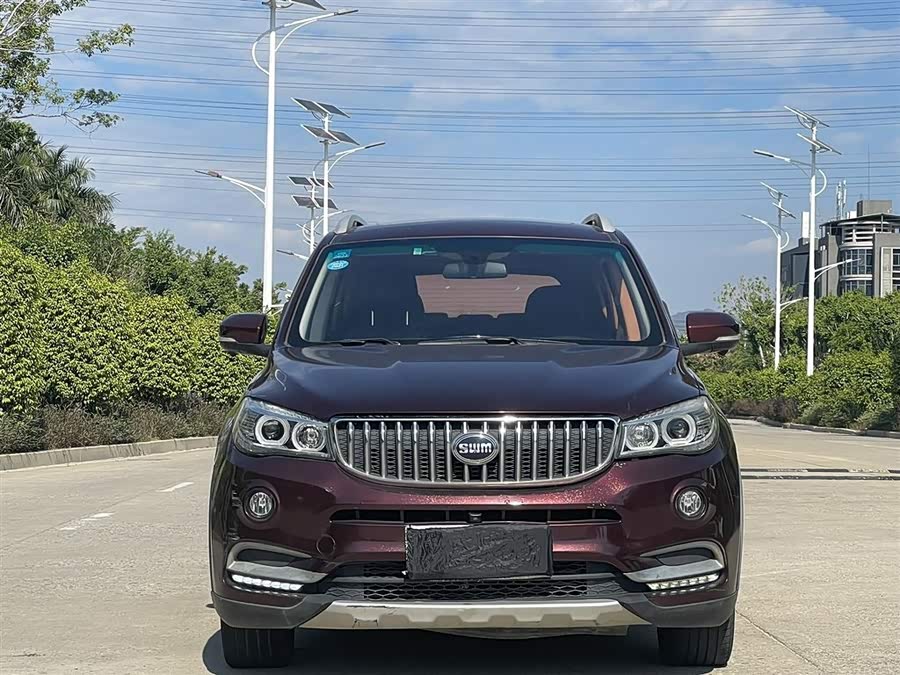 SWM X7 2017 صورة سيارة #4