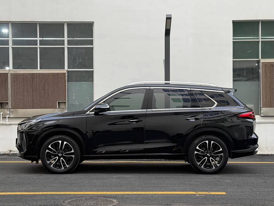 GAC Trumpchi GS4 PLUS 2021 #4 GAC Trumpchi GS4 PLUS 2021 car image #4