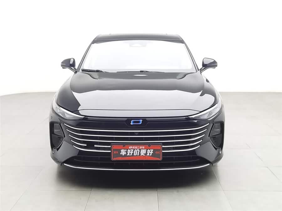 2023 car image #4