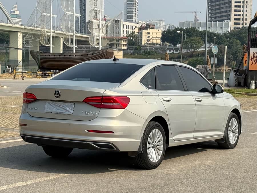 Volkswagen Lavida 2020 car image #4