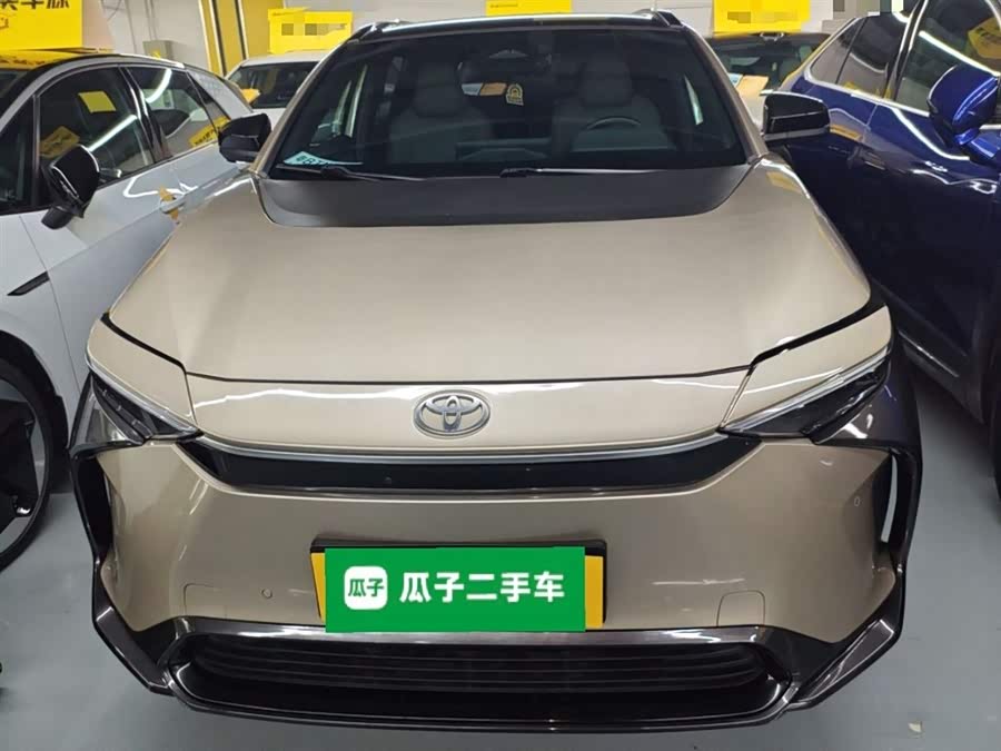 Toyota bZ4X 2022 immagine di auto #4