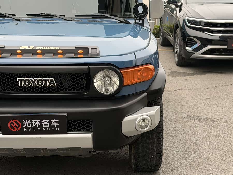 Toyota FJ Cruiser 2011 car image #4