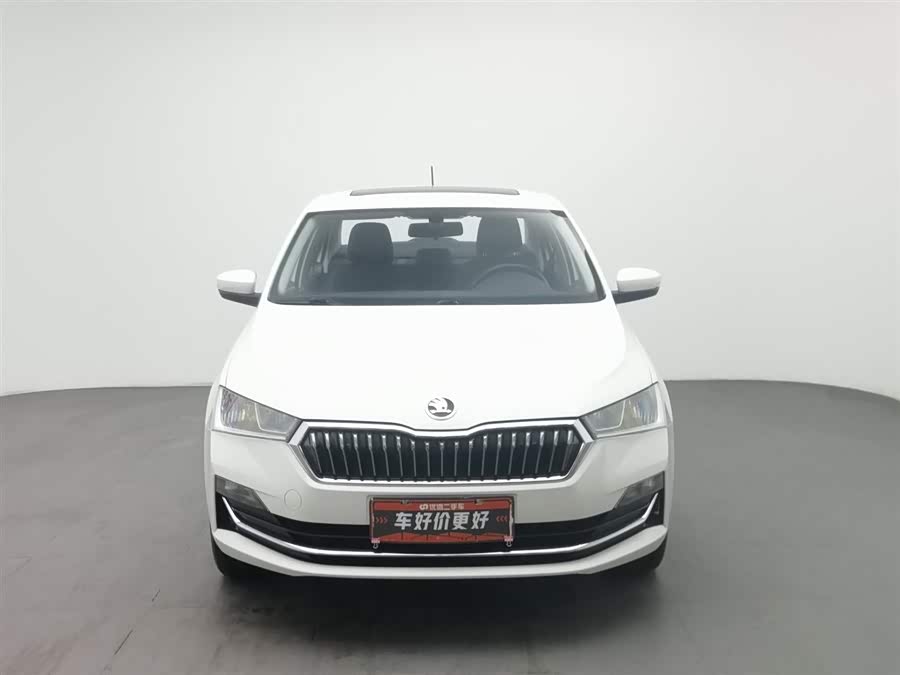 Skoda Rapid 2021 car image #4