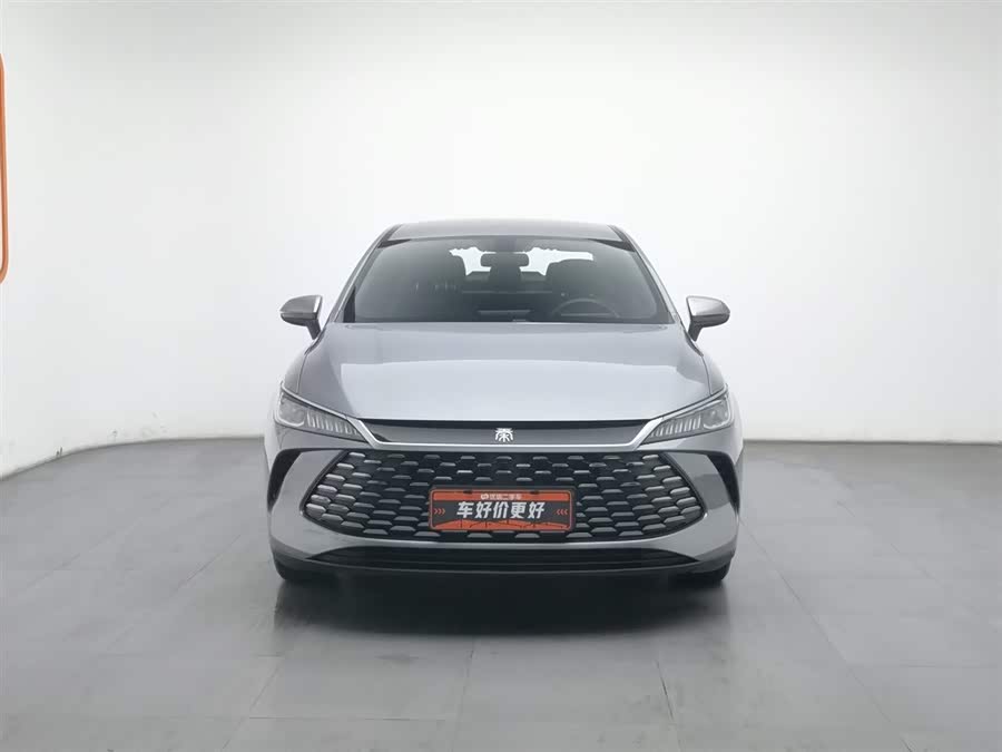 BYD Qin Plus 2025 #4 BYD Qin Plus 2025 car image #4