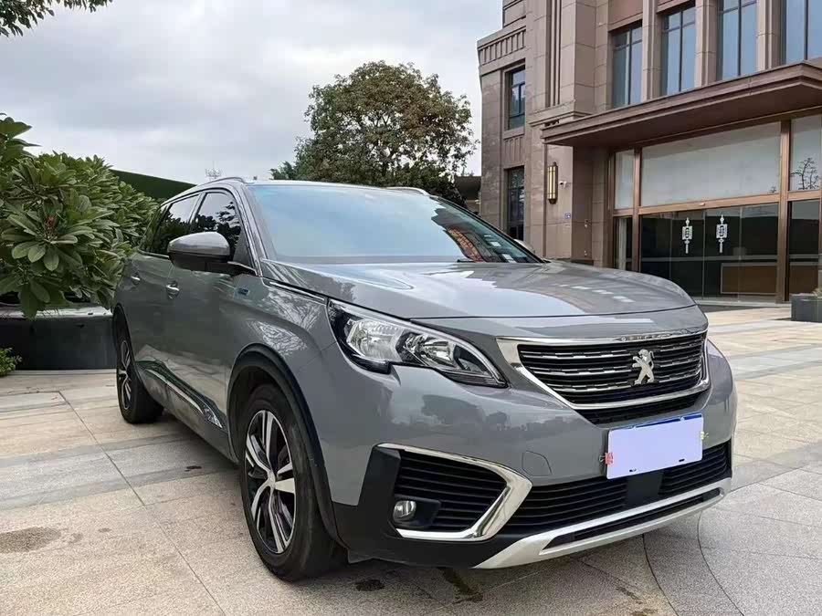 Peugeot 5008 2017 car image #4