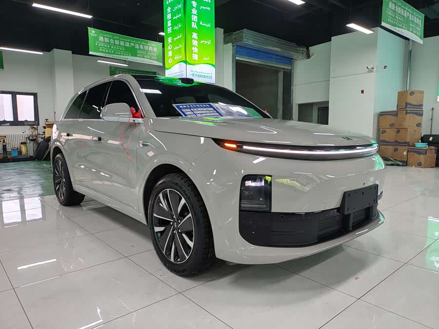 Li L6 2025 imagen de coche #4