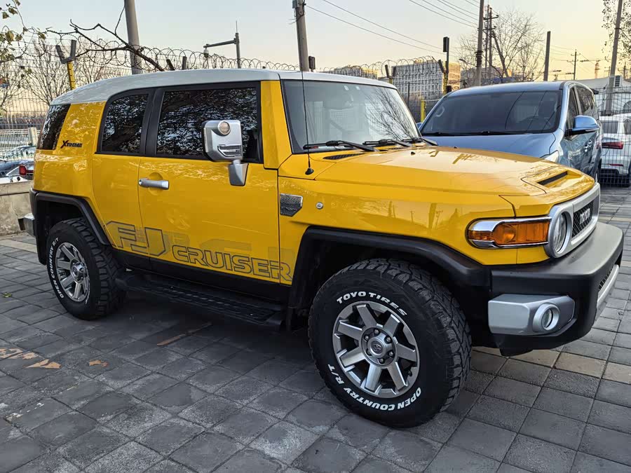 Toyota FJ Cruiser 2019 #4 Toyota FJ Cruiser 2019 immagine di auto #4